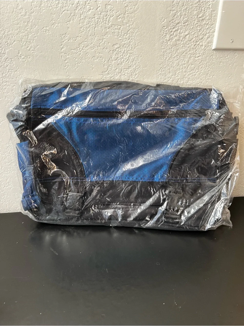 NEW Blue and Black Large Laptop Tech Messenger Portfolio Bag